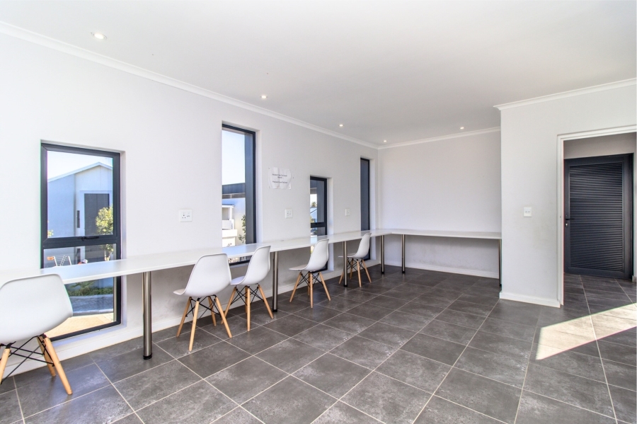 2 Bedroom Property for Sale in Burgundy Estate Western Cape
